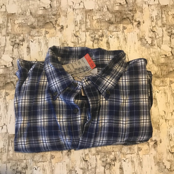 Flannel St. John’s Bay Shirt - Picture 7 of 8